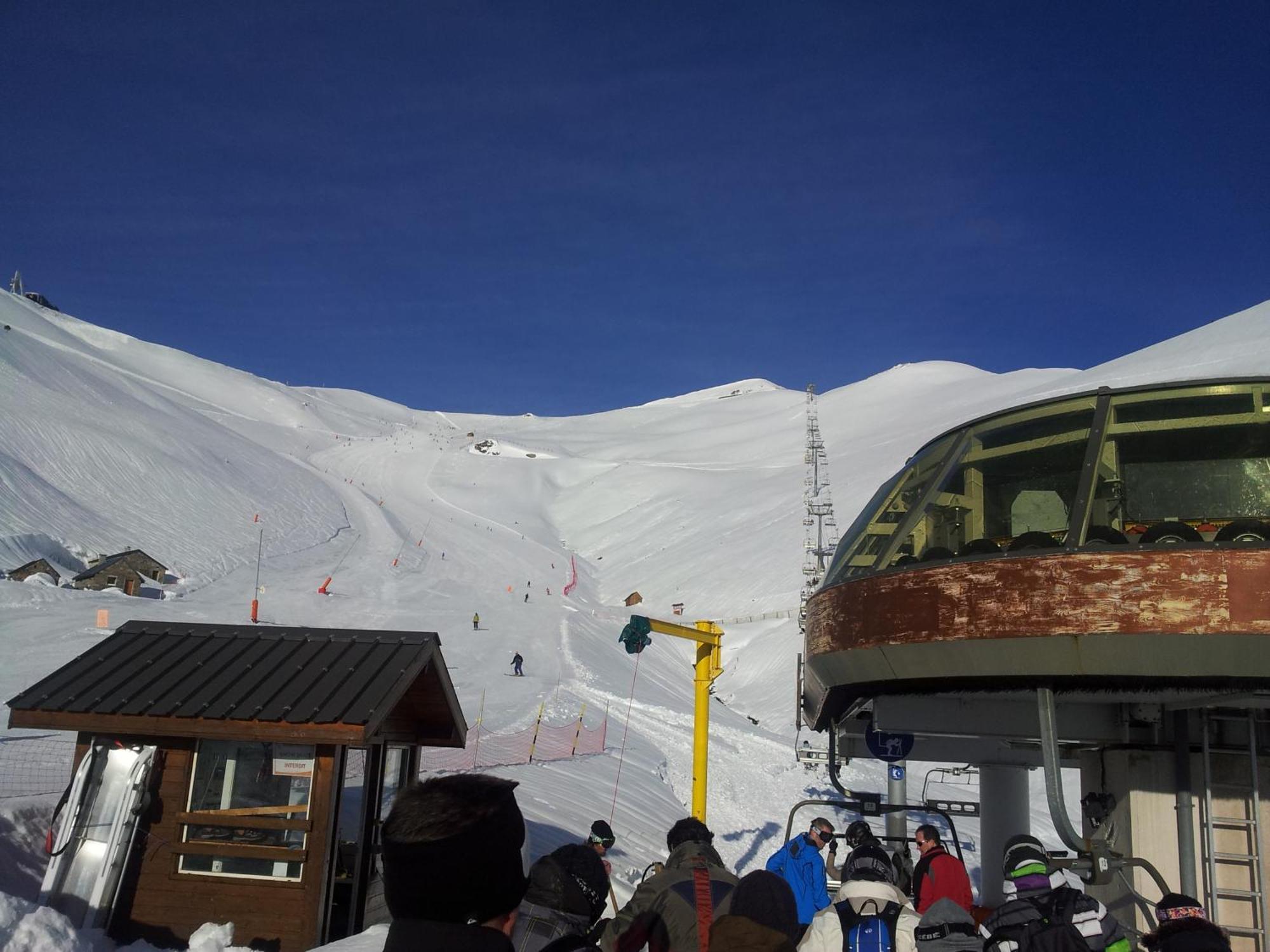 Le Pourquoi Pas Hostel Saint-Lary-Soulan Ngoại thất bức ảnh