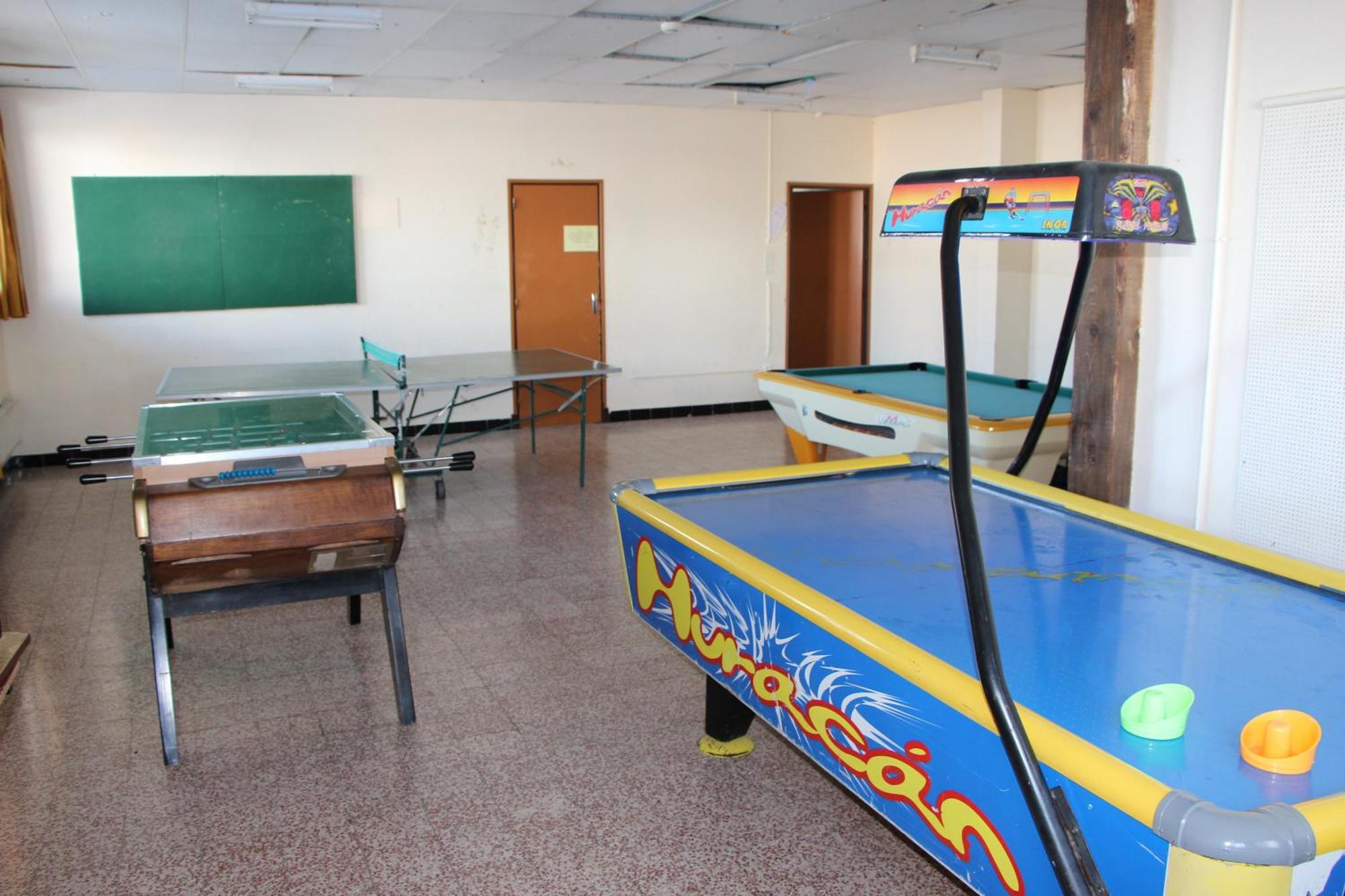 Le Pourquoi Pas Hostel Saint-Lary-Soulan Ngoại thất bức ảnh
